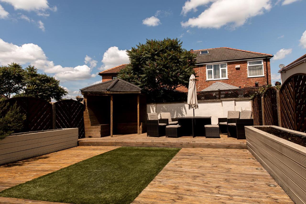 Inviting 3-Bed House In Manchester Exterior foto